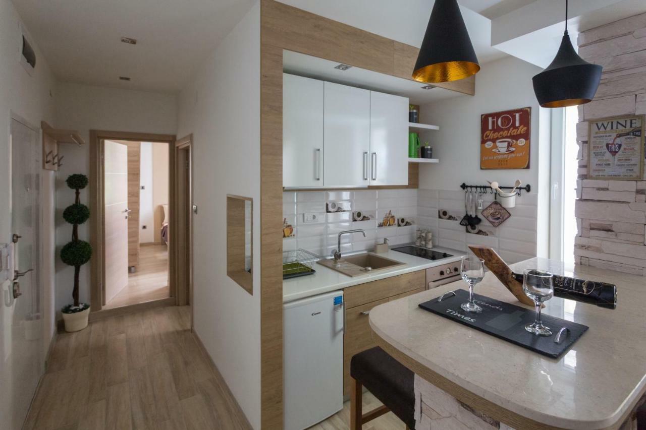 Cosmopolitan One Apartment Βελιγράδι Εξωτερικό φωτογραφία